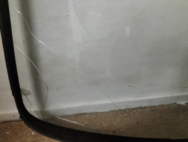 Voorruit Nissan Micra K11 72712-4F300 (20240925) Gebruikt, lichte schade.