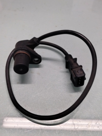 Krukas positie sensor Nissan Terrano2 R20 25977-7F405 Gebruikt.