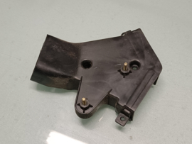 Kachelventilatiebuis rechts Nissan 280ZX S130 onderdeel van 68750-P7101 (SVE210004) Gebruikt.