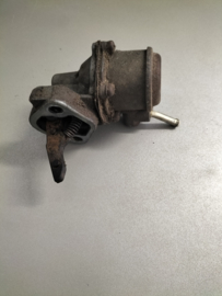 Brandstofpomp Datsun Sunny B110 17010-H1900 Gebruikt.