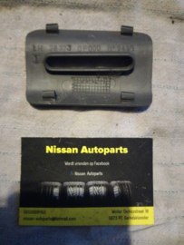 Afdekkap links veiligheidsgordel achterbank Nissan Terrano2 R20 76973-0F000