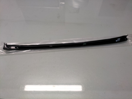 Moulding-windshield side, left-hand Nissan 100NX B13 72761-61Y10 Original.
