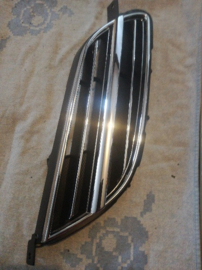 Chromen grille Nissan Almera Tino V10 F2310-5U000