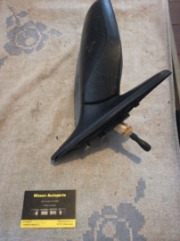 Buitenspiegel rechts Nissan Sunny N14 96301-60C00 Gebruikt.