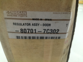 Raammechanisme linksvoor Nissan Serena C23 80701-7C302 Origineel.