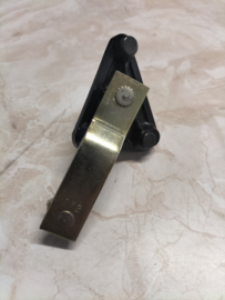 Ruitenwisserdraaipunt links Nissan Sunny Wagon B12 28860-60A00 Origineel.