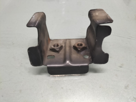 Bumpersteun onder Rechts Nissan Primera P12 wagon 62210-AU330 Gebruikt