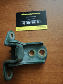 Deurscharnier voorportier linksonder/rechtsboven Nissan Almera N15 / Nissan Terrano R50  80400-1M200