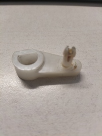 Hendel voetklep Nissan Primera P11/ WP11 27168-3J400 Gebruikt.