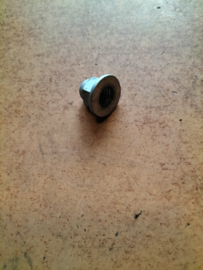 Cap nut Nissan 01217-00281 Used part.