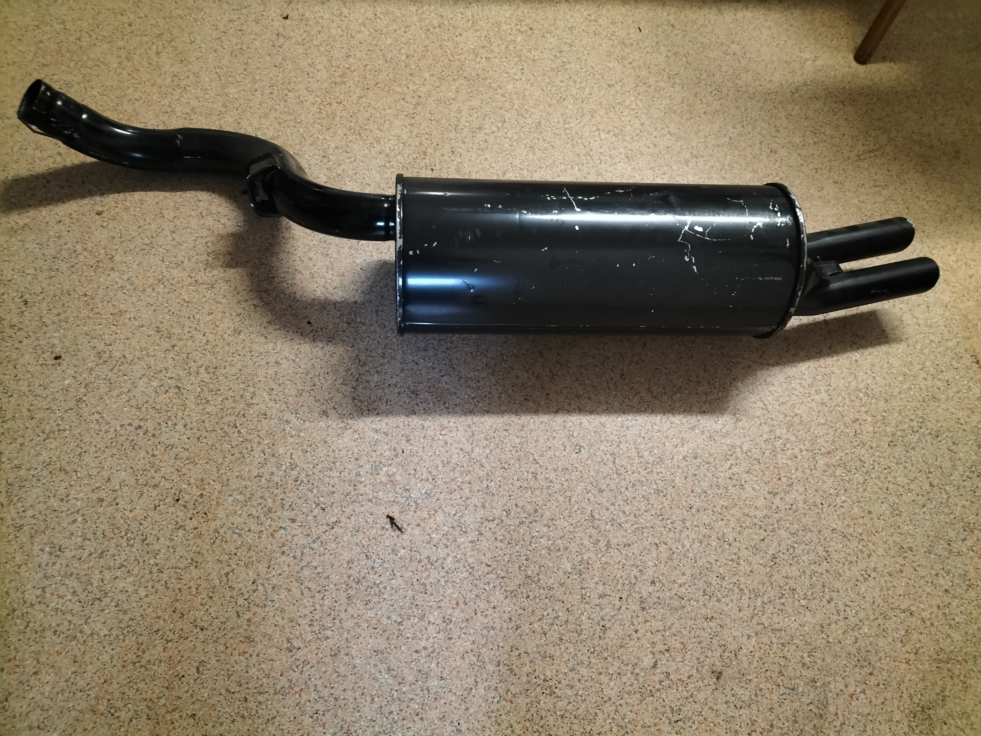 Achterdemper VG30T Nissan 300ZX Z31 20100-07P00 Origineel.