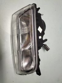 Lamp right-hand Nissan B6010-70J18 Original.