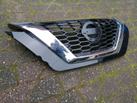 Grille Nissan Juke F16 62310-6PA0A / 62310-6PA0B lichte schade