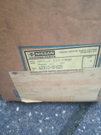 Grille assy-front Nissan Micra K11 62310-5F625 Original.