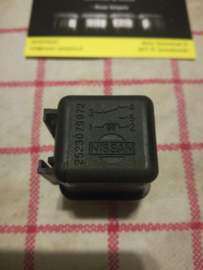 Relais Nissan 25230-79972 Achterwisser