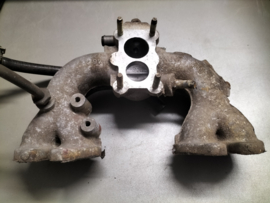 Manifold-intake L16 Datsun Bluebird 710 14002-A46?? Used part.