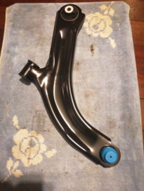 Draagarm linksvoor Nissan 54501-BC42A E11/K12
