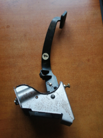 Pedal clutch with bracket Nissan Almera N16 46503-BN000