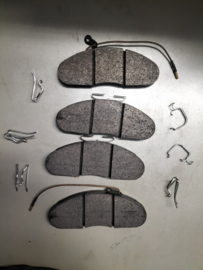 Remblokset vooras Nissan -06903081-0 Origineel