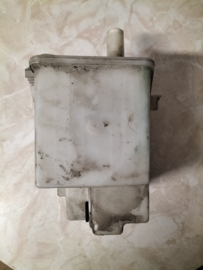 Tank windshield washer Nissan Primera P11/ WP11 28910-9F911 Used part.