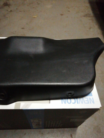 Afdekkap achterklep Nissan Sunny N14 90900-50C00 Gebruikt.