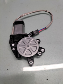 Motor regulator front, left-hand Nissan Sunny B12/ N13 80731-52A10 New.