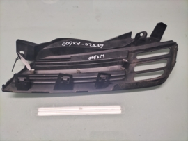 Grille rechts Nissan Micra K12 62320-AX600 Gebruikt
