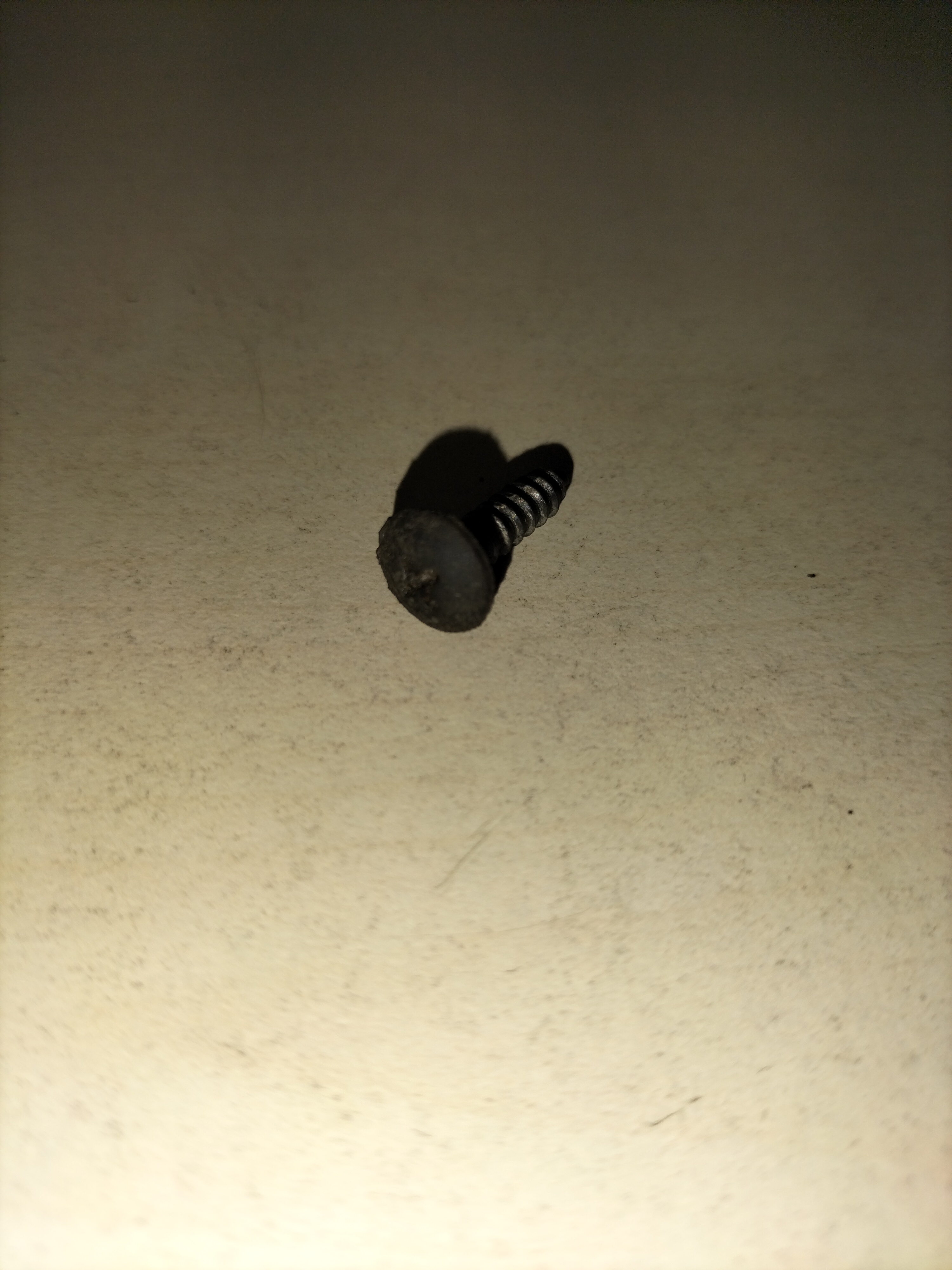 Kruiskopschroef paravan M3,75 X 16 Nissan 01454-00321 Gebruikt.