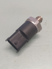 Fuel rail pressure sensor Nissan 16638-AW300 Original.