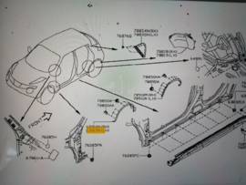 Spatbordverbreder linksvoor Nissan Juke F15 63861-1KA6A Gebruikt.