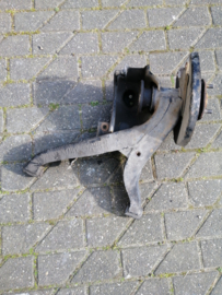 Draagarm rechtsachter Nissan 300ZX Z31 55501-01P00 + 43213-02P00 + 38162-02P00 Gebruikt.