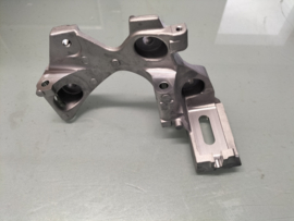 Bracket-alternator HR16DE Nissan 11710-ED50C CK12/ E11/ F15/ J10/ JJ10/ K12/ M20M/ Z12 Original.