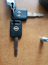 Lock set-steering Nissan Cabstar F24 48700-MB426
