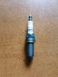 Spark plug Nissan B2401-5M01D-VA N16/ P12/ R50/ R51/ T30/ Y61/ Z33/ Z50