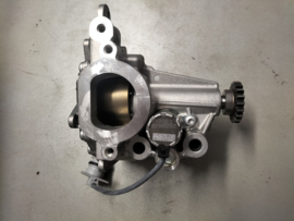 Oliepomp HRA2DDT/ HRA3DDT/ HR09DET/ HR10DET Nissan 15000-00QAB (15000-7372R) C13/ F15/ F16/ J11/ K14/ T32 Origineel.