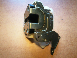 Lock & remote control tail gate Nissan Terrano2 R20 90500-0X00C Used part.