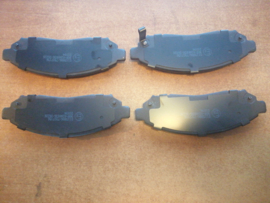 Remblokset vooras Nissan 41060-EB326 D40/ R51 Nieuw