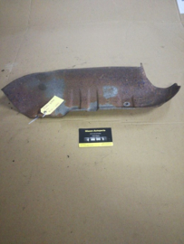 Hitteschild onderstel Nissan Micra K11 74762-41B00 Gebruikt.