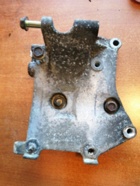 Bracket-alternator/compressor QG15DE/ QG16DE/ QG18DE 11910-BM700 N16/ P11/ P12/ V10/ WP11