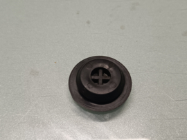Rubber 30mm Nissan 01658-00541 Used part.
