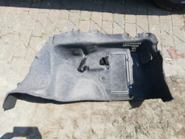 Kofferbakbekleding links Nissan Primera P11 84951-2F712 Gebruikt.