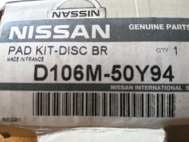 Remblokset vooras Nissan D106M-50Y94 B13/ N14 Origineel.