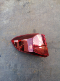 Achterlicht links buitenste Suzuki Vitara (LY) 35670-54P00-00 (W4189) Schade