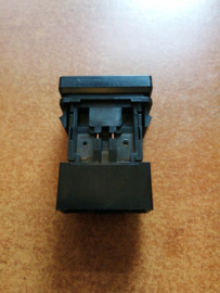 Switch fog lamp Nissan Bluebird 25370-D4600 T12/ T72 Used part.