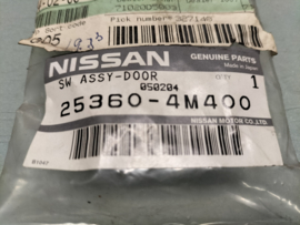 Portierschakelaar achter Nissan 25360-4M400 CA33/ K12/ N16/ P12/ T30/ V10 Origineel.