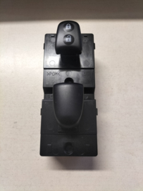 Switch assy-power window assist Nissan 25411-1KA5A F15/ ZE0 Nieuw.