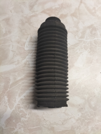Beschermhoes schokdemper achteras Nissan Primera P10 55241-98J00 Gebruikt.