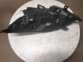 Headlamp assy-right-hand Nissan Note E11 26010-BH10A Used part.