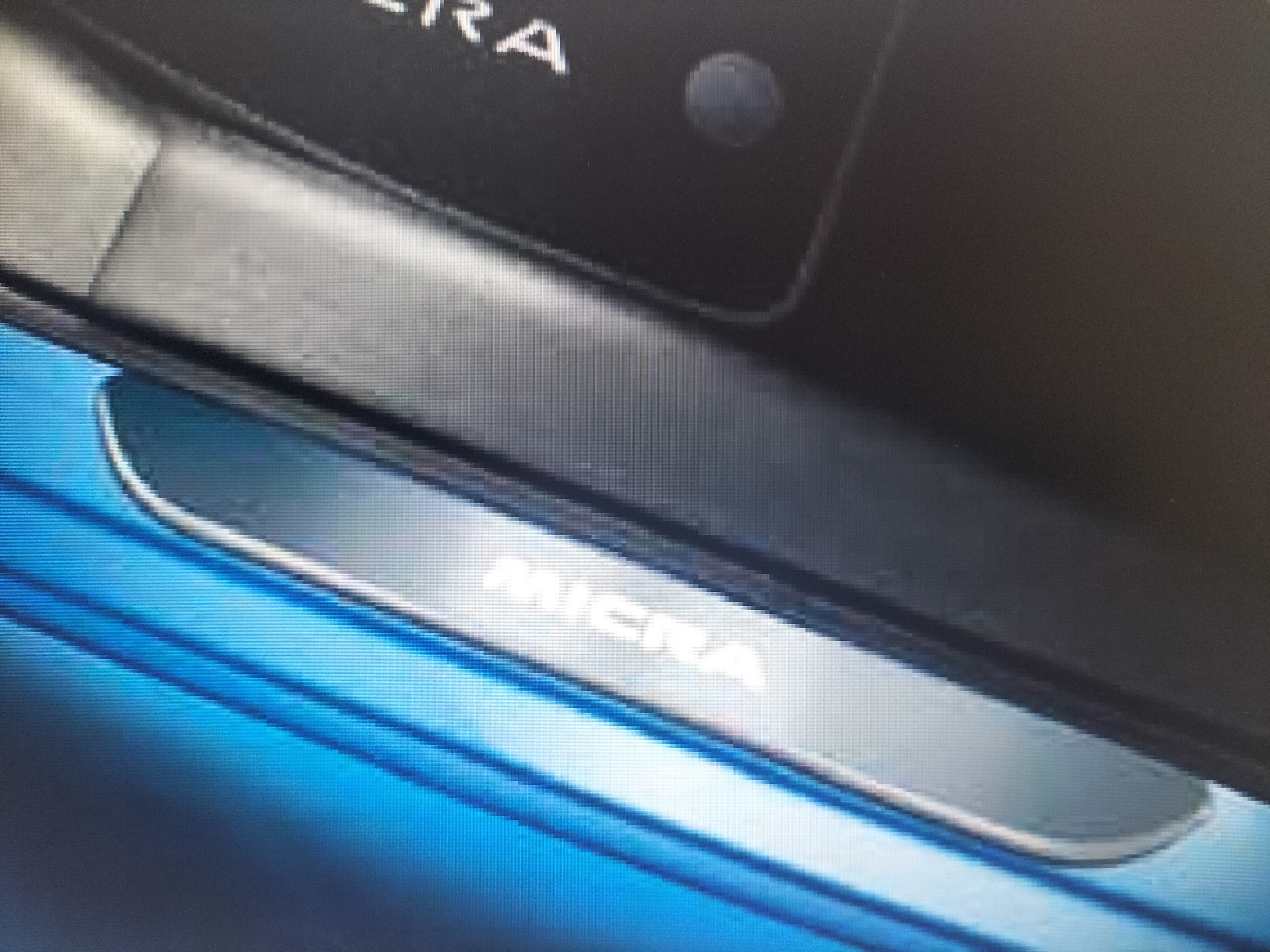 Verlichte instaplijsten Nissan Micra K14 KE967-5F405 Origineel.