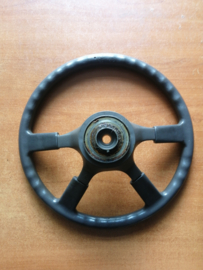 Wheel steering, less pad Nissan Bluebird T72 48430-Q9001 used part.